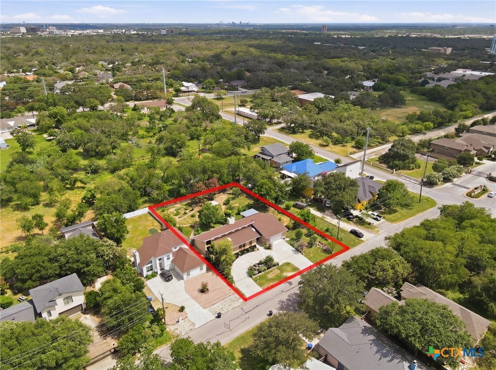 Photo of 10914 Link Drive, San Antonio, TX 78213 (MLS # 619474)