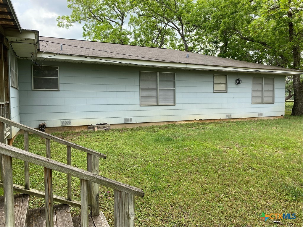 589 BLUEBONNET Lane