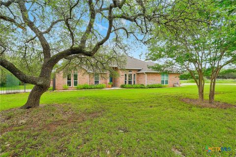 9840 N Live Oak Road Salado TX 76571