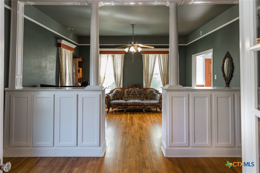 201 N Victoria Street