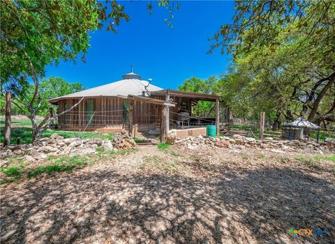 Photo of 21500 Firefly Road, Florence, TX 76527 (MLS # 608292)