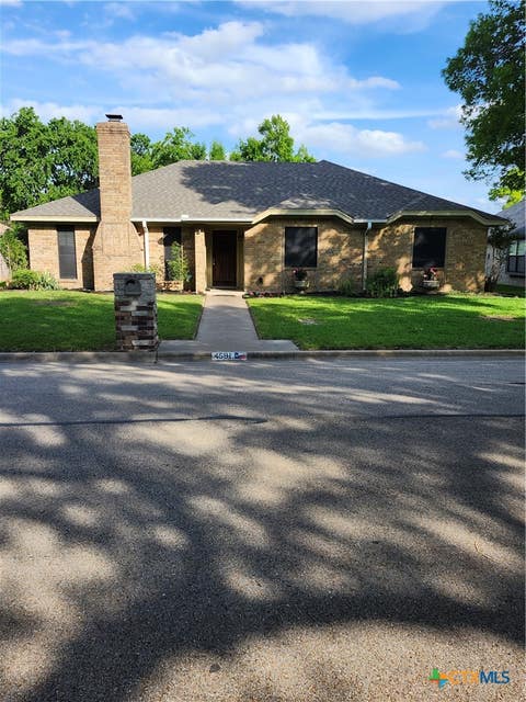 Photo of 4501 Stagecoach Trail TRL, Stagecoach, TX 76502 (MLS # 610463)
