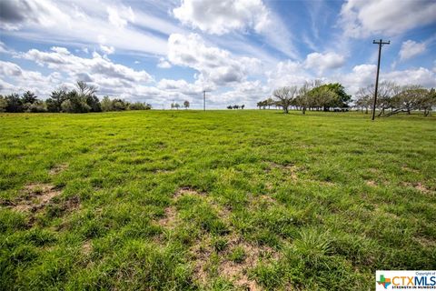 A home in Hallettsville