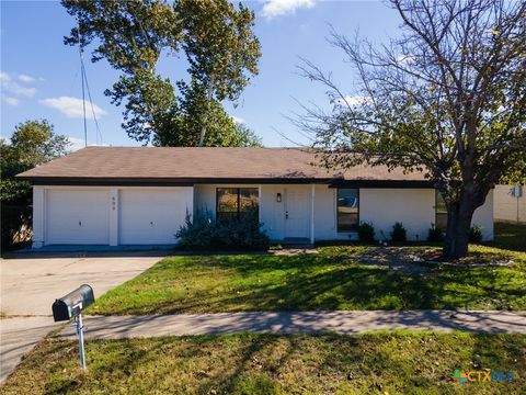 Photo of 609 S 25th Street, Copperas Cove, TX 76522 (MLS # 598527)