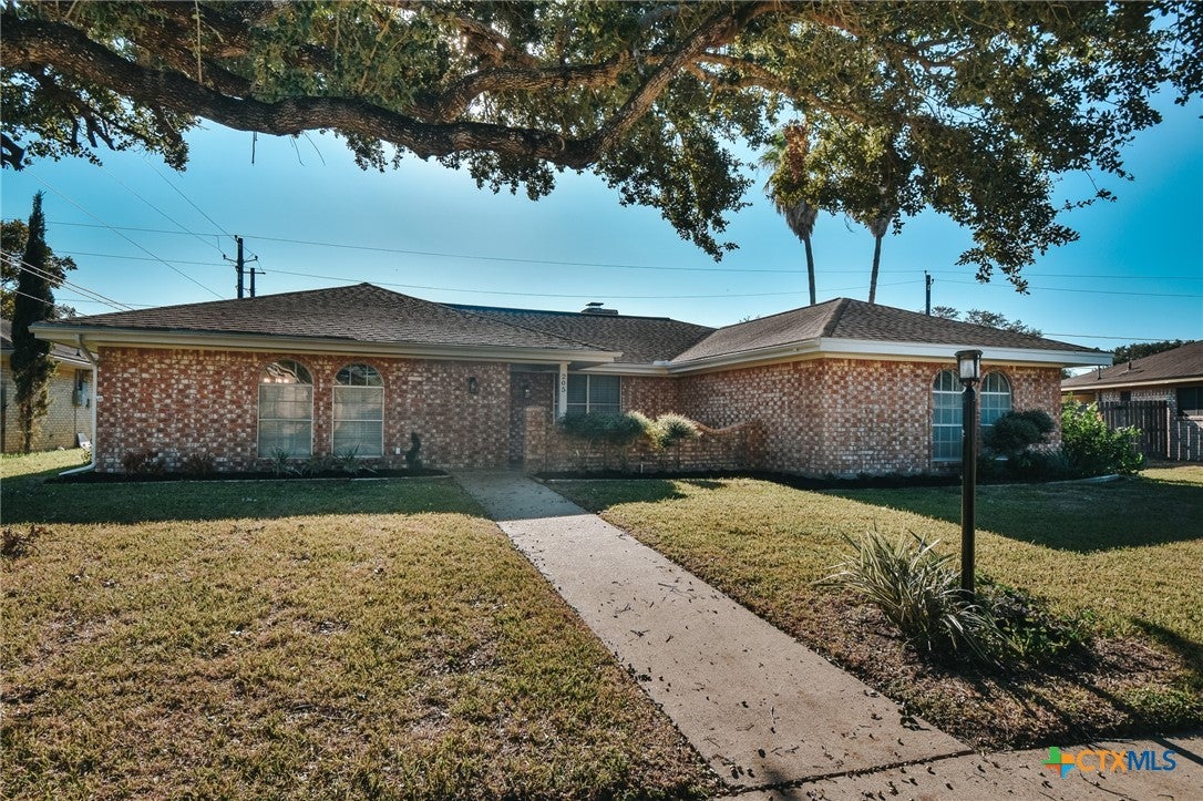 205 King Arthur Street