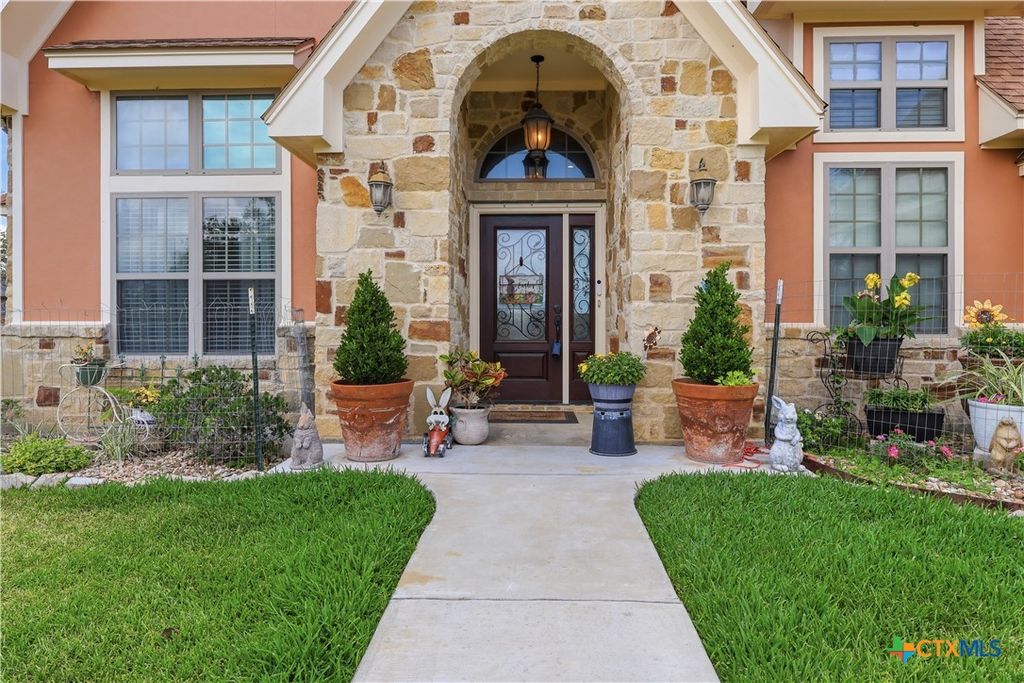 Photo of 790 Spanish Grant Road, Goliad, TX 77963 (MLS # 610297)