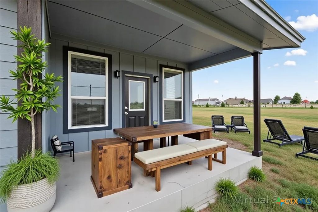 Photo of 451 Pintail Loop, San Marcos, TX 78666 (MLS # 587076)