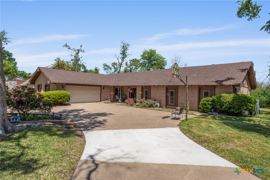 4108 Briar Cliff Road