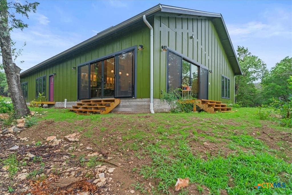 Photo of 1550 Montell Road, Wimberley, TX 78676 (MLS # 623263)