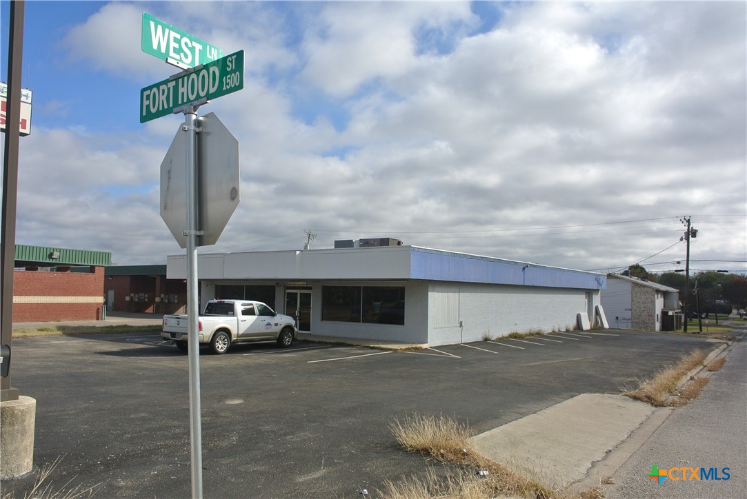 1518 S Fort Hood Street