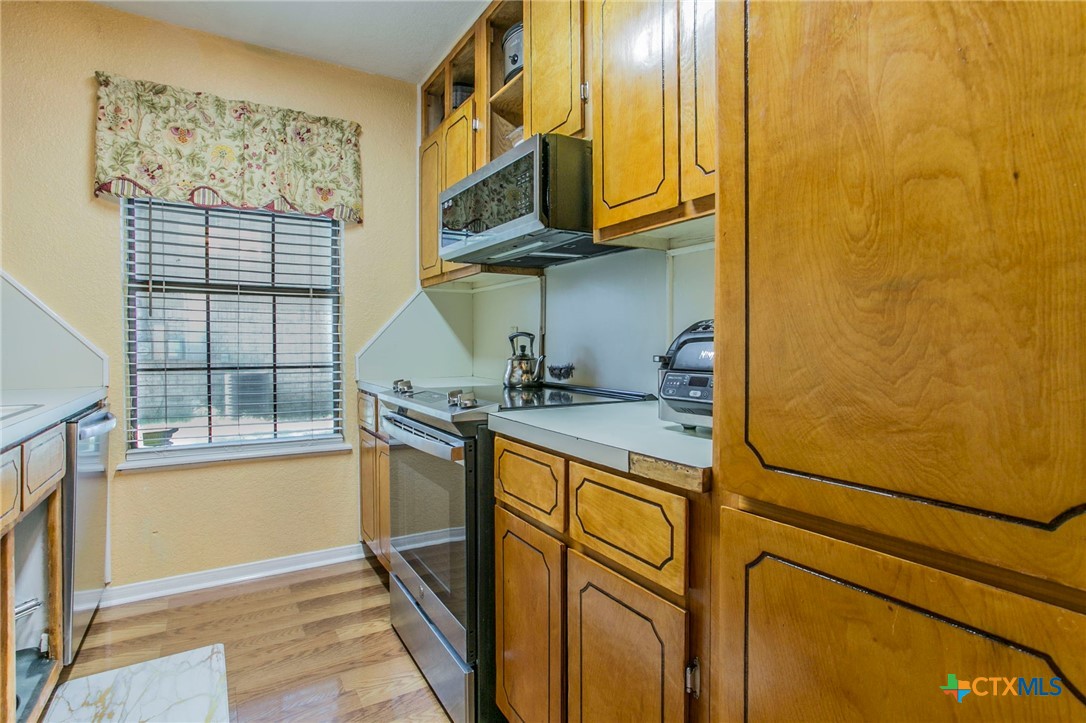 2406 Schwertner Drive