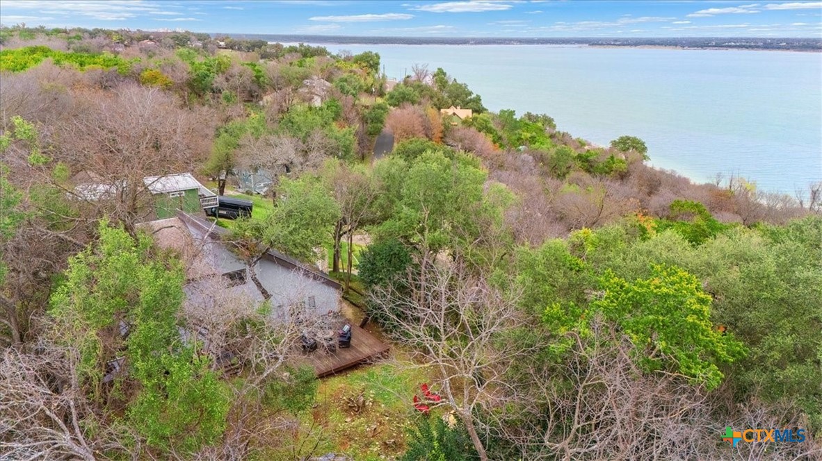 3318 Bob White Lane