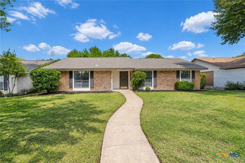 Photo of 2102 Buckskin Trail, Temple, TX 76502 (MLS # 627534)