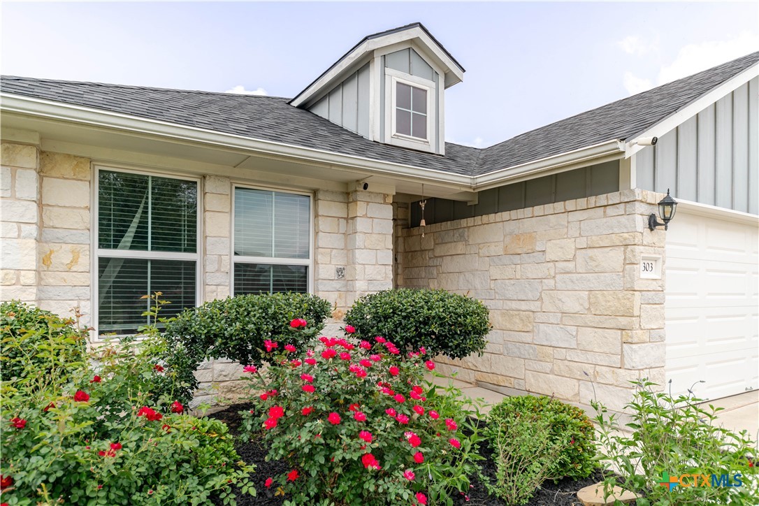 303 SCHUYERVILLE DRIVE