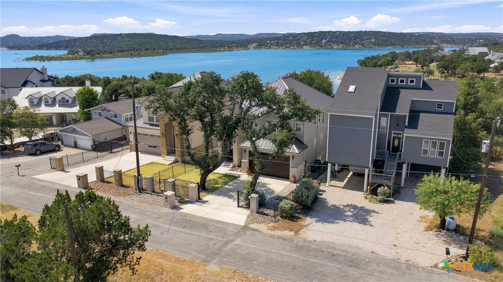 Photo of 174 Edge Hill Drive, Canyon Lake, TX 78133 (MLS # 624234)
