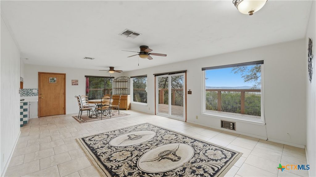 Photo of 1221 Hallmark, Canyon Lake, TX 78133 (MLS # 605459)