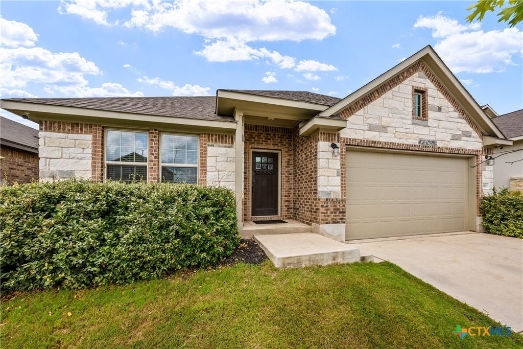 Photo of 229 Blue Oak Boulevard, San Marcos, TX 78666 (MLS # 585661)