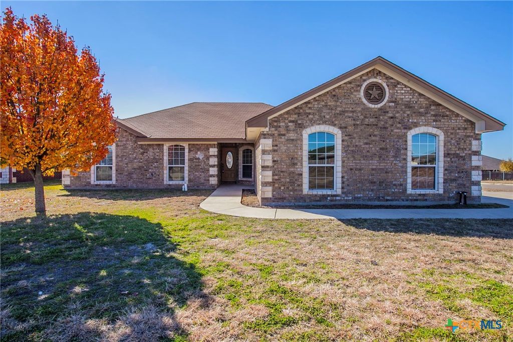 Photo of 3710 Dewitt County Court, Killeen, TX 76549 (MLS # 609918)