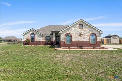 2001 Sun Circle Rogers TX 76569