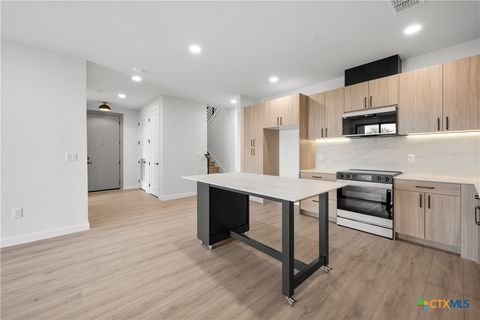 Photo of 634 Central Parkway #1211, New Braunfels, TX 78130 (MLS # 604656)