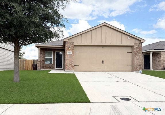 715 VELOWAY TRL, NEW BRAUNFELS, TX 78132 - Image 76efab506d2e260b7b7c7f7d08bb8d67/524934581