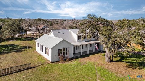 408 Frobese Cuero TX 77954