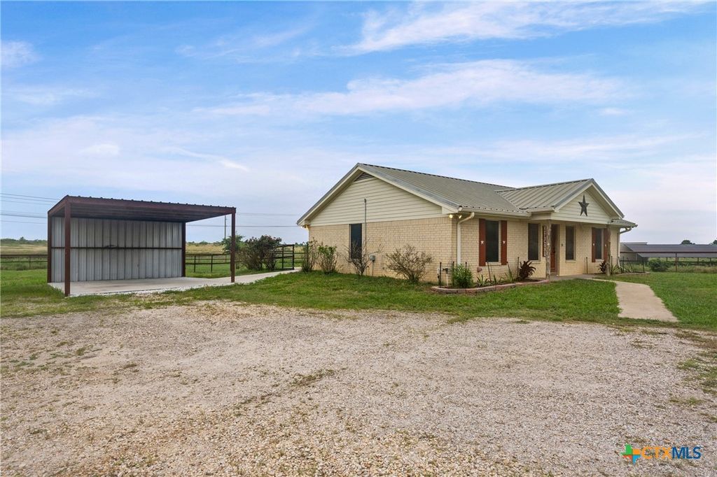 Photo of 7476 Arthur Cemetery Road, Troy, TX 76579 (MLS # 617487)