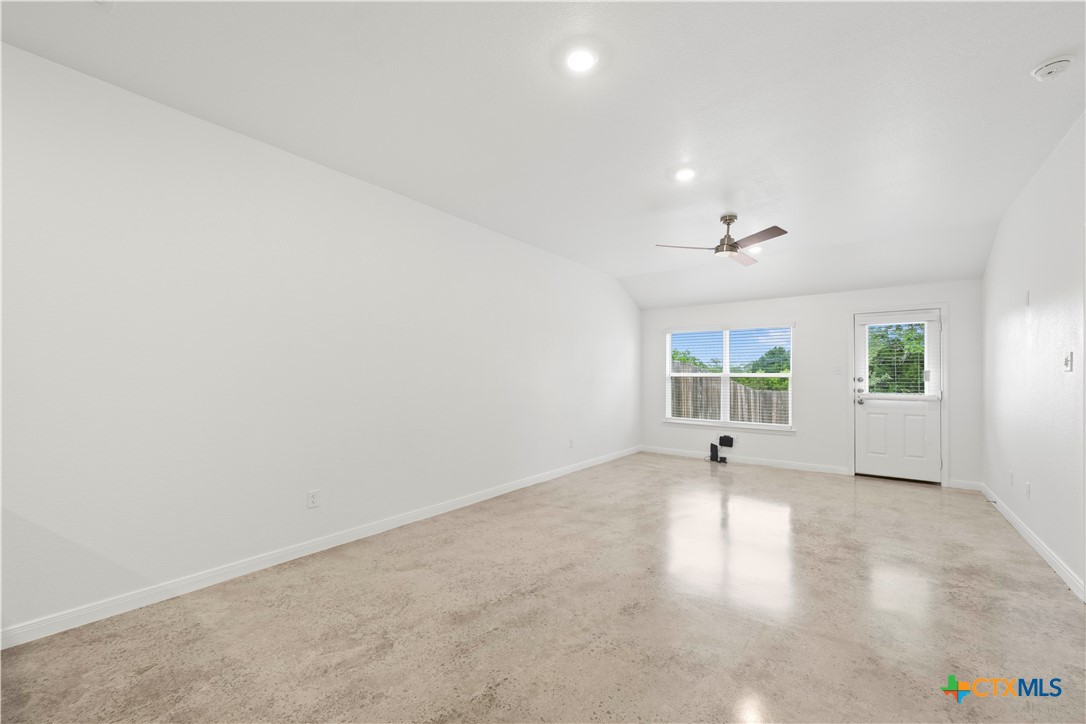 916 Wax Myrtle Court