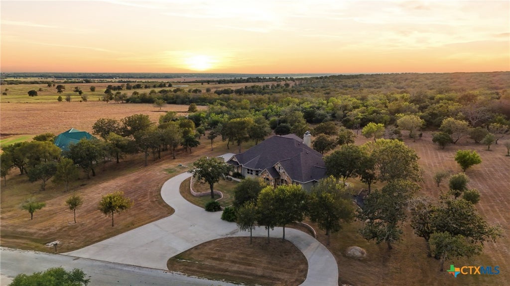 Photo of 432 Creekwood Drive, Gonzales, TX 78629 (MLS # 624942)