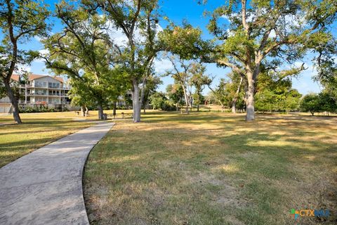 A home in New Braunfels