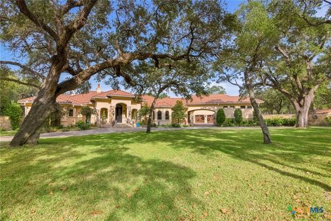 179 Post Oak Place Inez TX 77968