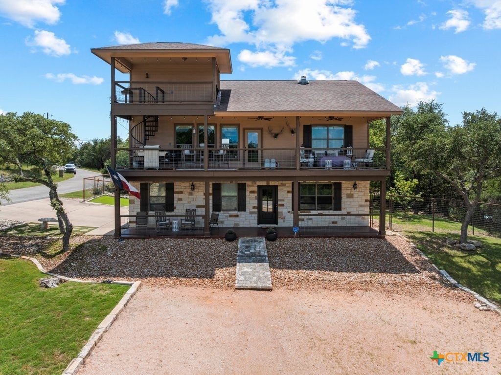 Photo of 2848 Westview Drive, Canyon Lake, TX 78133 (MLS # 615249)