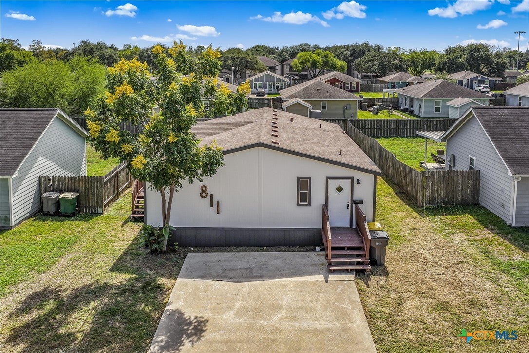 811 E Mesquite Lane