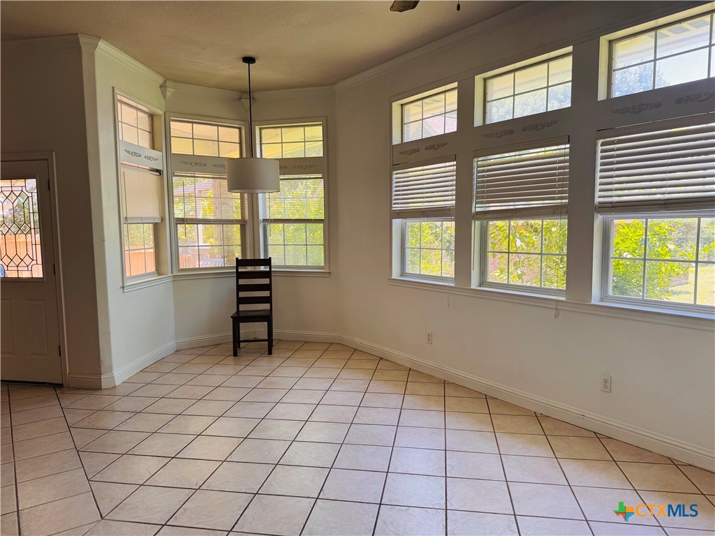 3900 Chisholm Trail