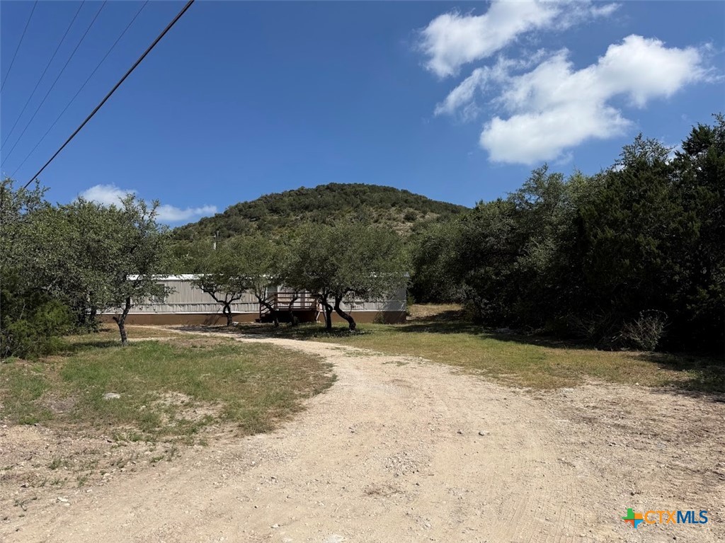Photo 1 of 23 — 341 Buck Trail, Canyon Lake, TX 78133