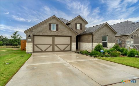 Photo of 1649 Ranch House, New Braunfels, TX 78132 (MLS # 612892)