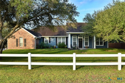 Photo of 91 Pura Vida Road, Inez, TX 77968 (MLS # 626253)