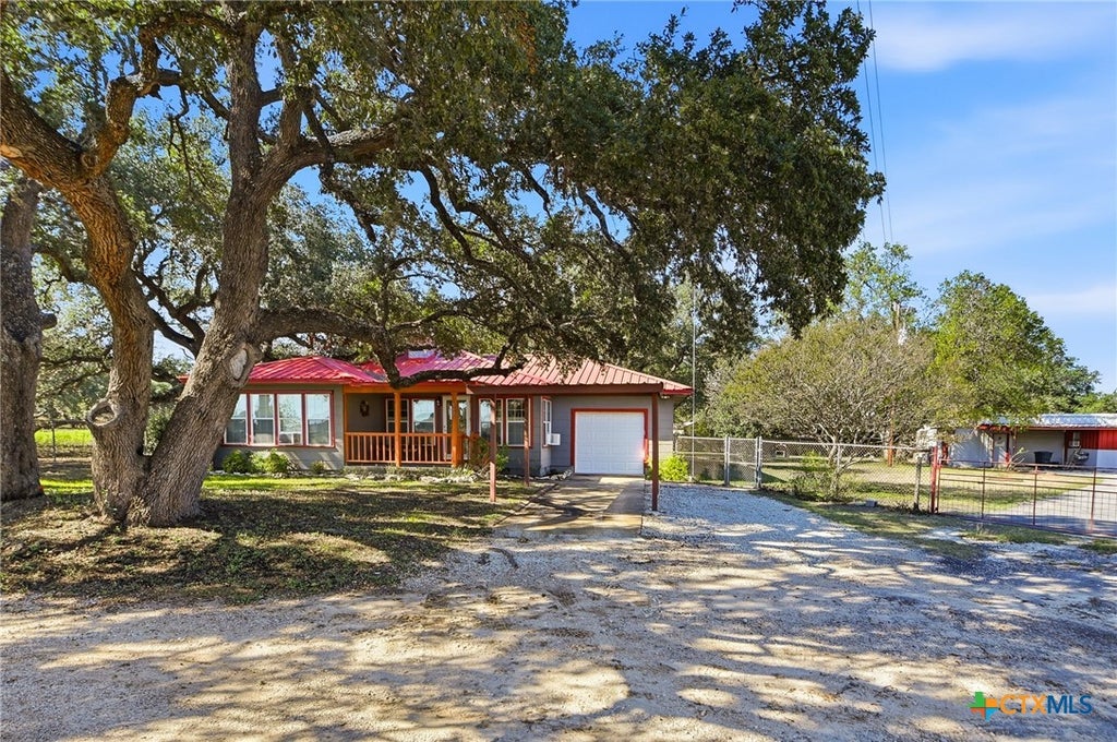 Photo of 312 Gerald Drive, Blanco, TX 78606 (MLS # 628159)