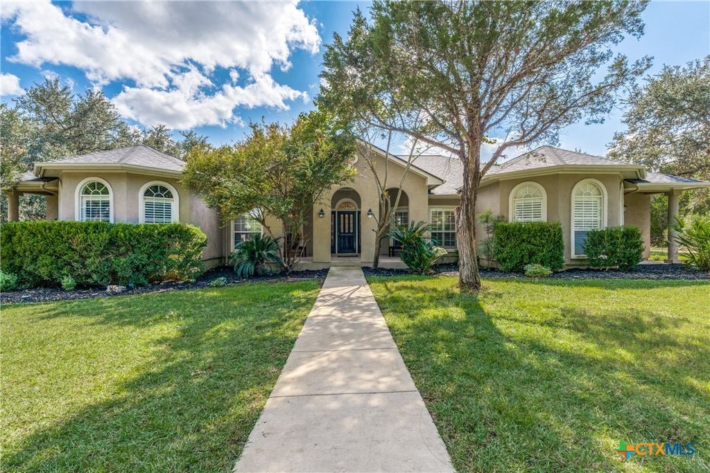 Photo of 25867 Lewis Ranch Road, New Braunfels, TX 78132 (MLS # 610213)