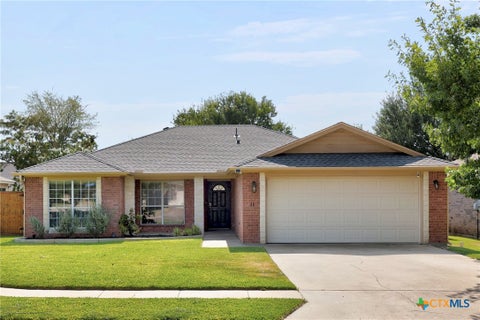 Photo of 11 Burnham Drive, Temple, TX 76502 (MLS # 623855)