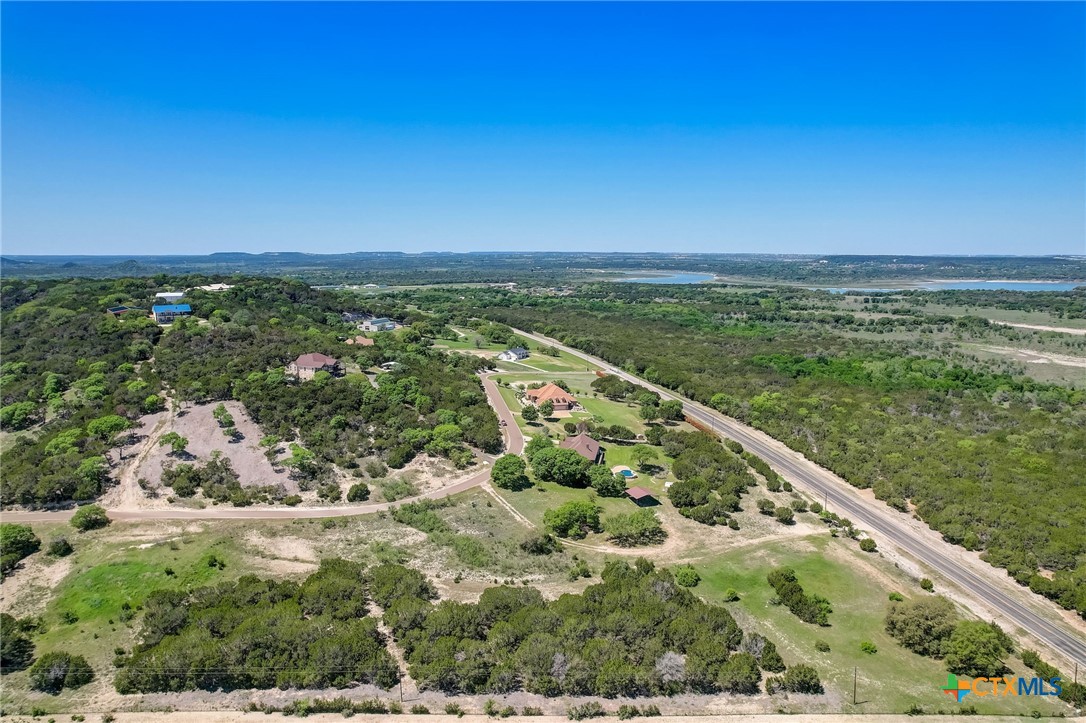 1226 Windy Hill