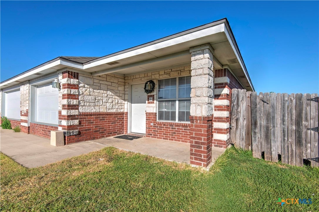 1505 Golden Eagle Court