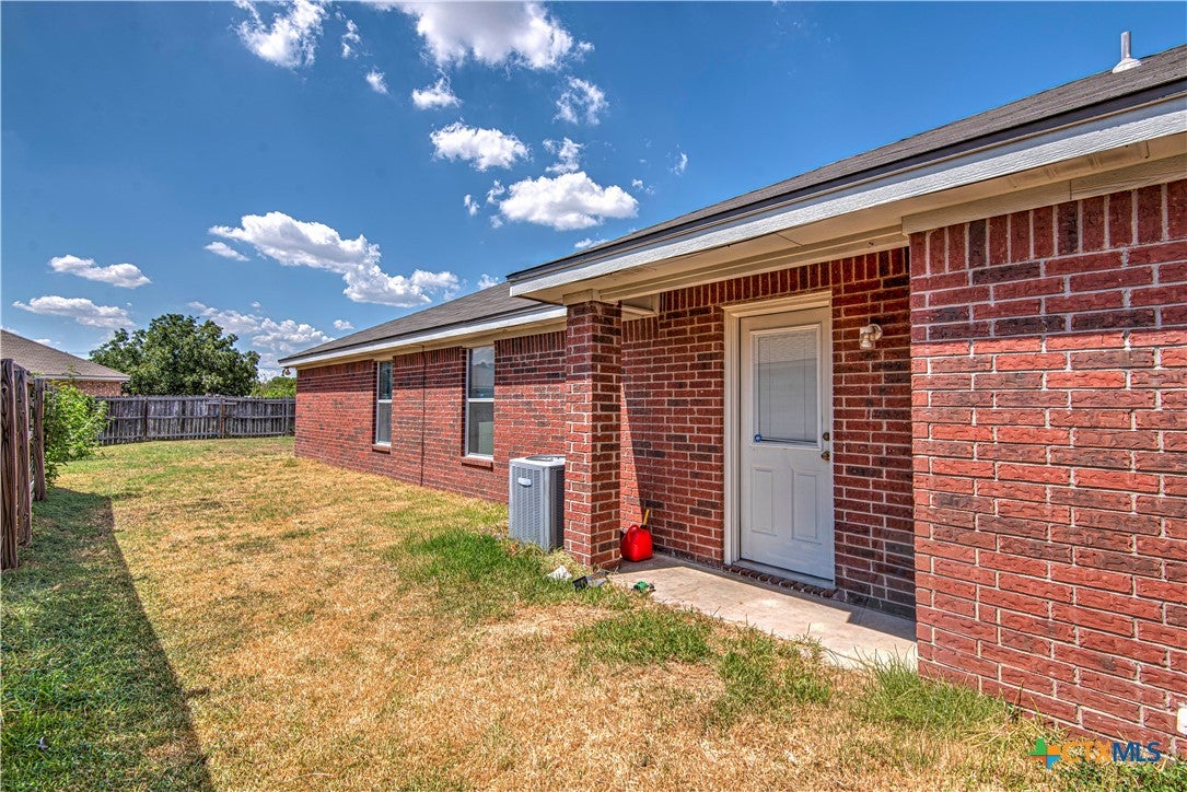 1505 Golden Eagle Court