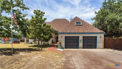 A home in Canyon Lake