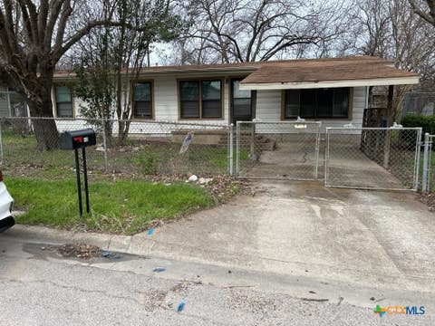 Photo of 408 Allen Street, Copperas Cove, TX 76522 (MLS # 620599)