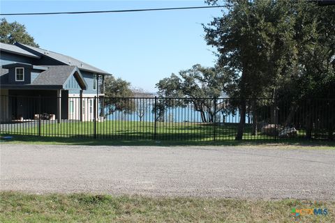 A home in Canyon Lake