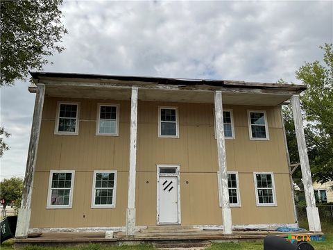 515 E French Street Cuero TX 77954