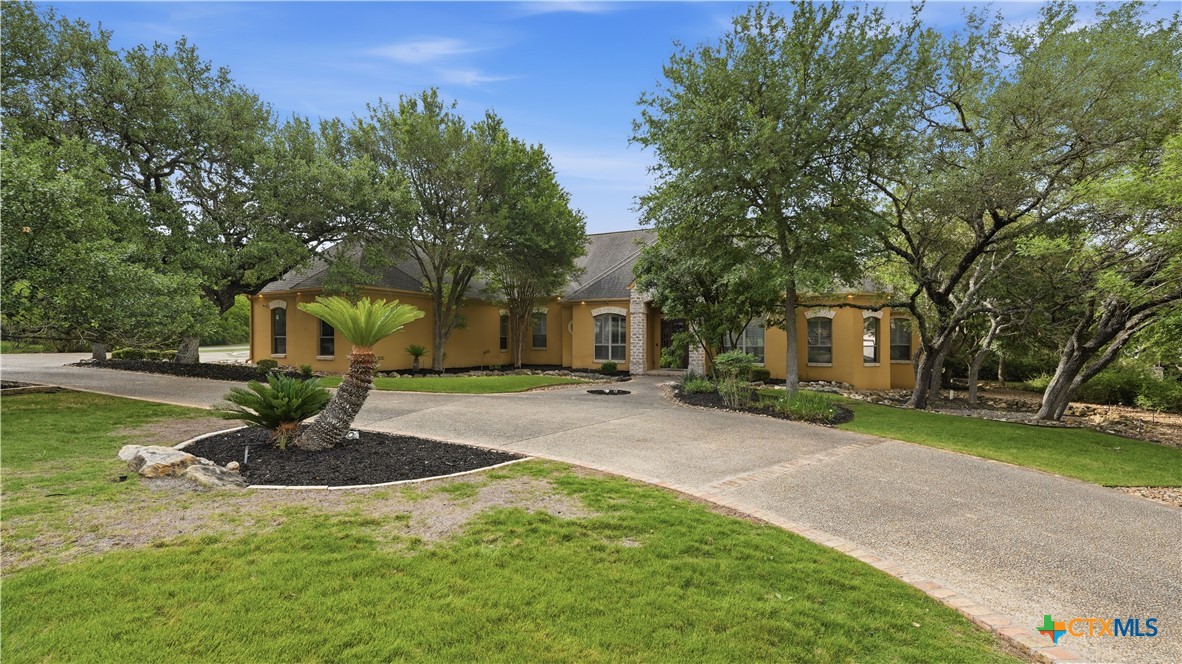 9752 Trophy Oaks Drive