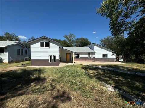 A home in Lampasas