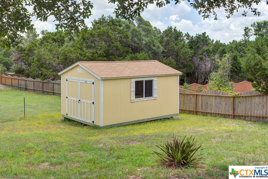 Fischer, Texas 78623, United States, 3 Bedrooms Bedrooms, ,2 BathroomsBathrooms,Residential,Pending,61311